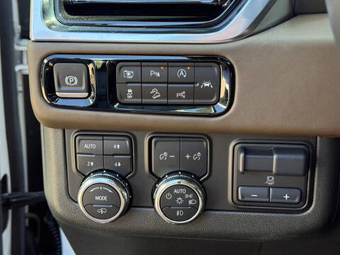 2025 GMC Yukon XL Denali Ultimate