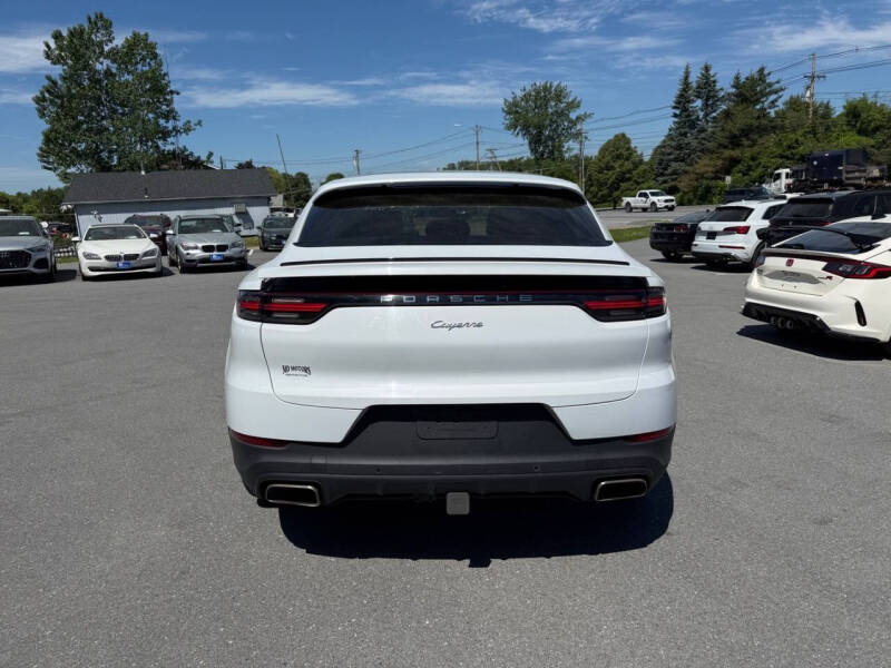 2020 Porsche Cayenne Coupe