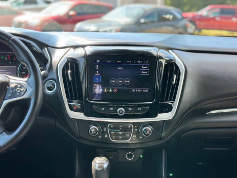 2020 Chevrolet Traverse LT Cloth