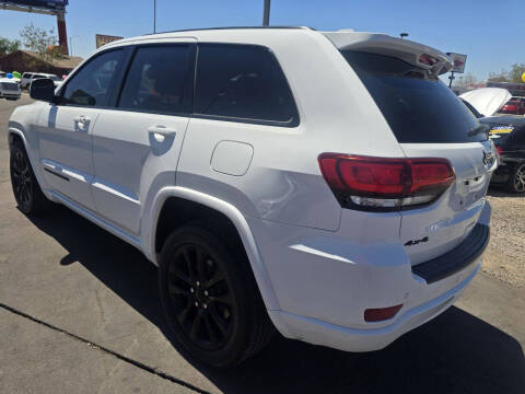 2018 Jeep Grand Cherokee Altitude
