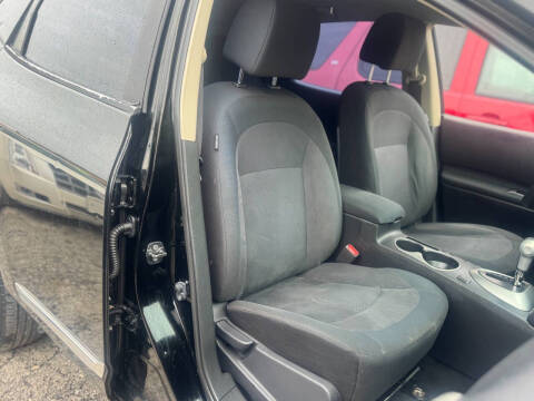 2014 Nissan Rogue Select S