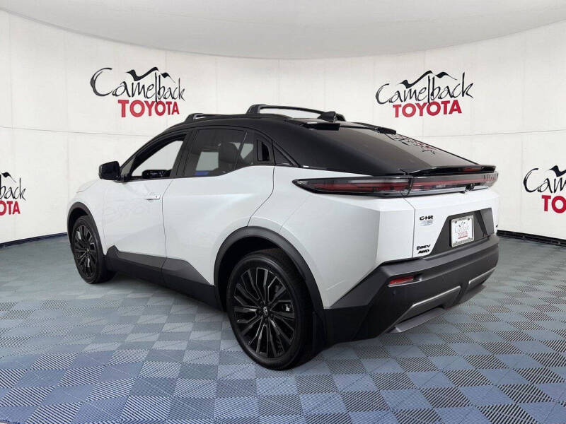 2026 Toyota C-HR XSE