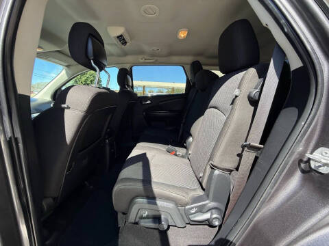 2020 Dodge Journey SE Value