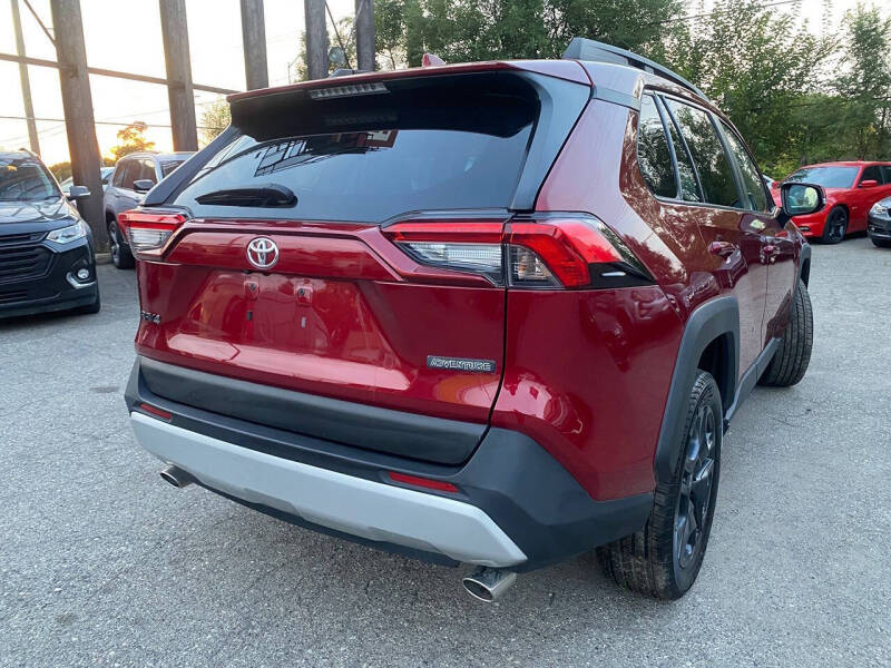2023 Toyota RAV4 Adventure