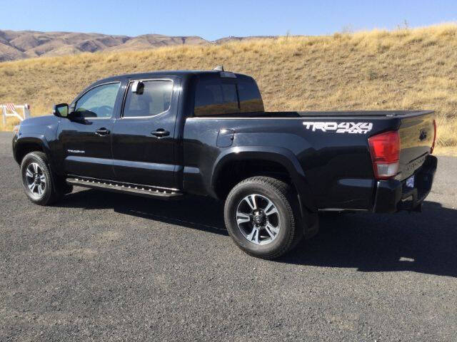 2017 Toyota Tacoma TRD Sport
