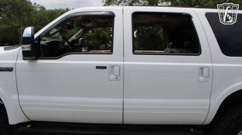 2005 Ford Excursion Eddie Bauer