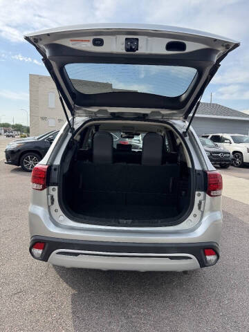 2020 Mitsubishi Outlander SEL