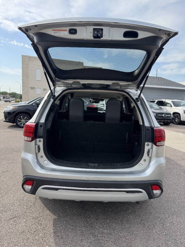 2020 Mitsubishi Outlander SEL