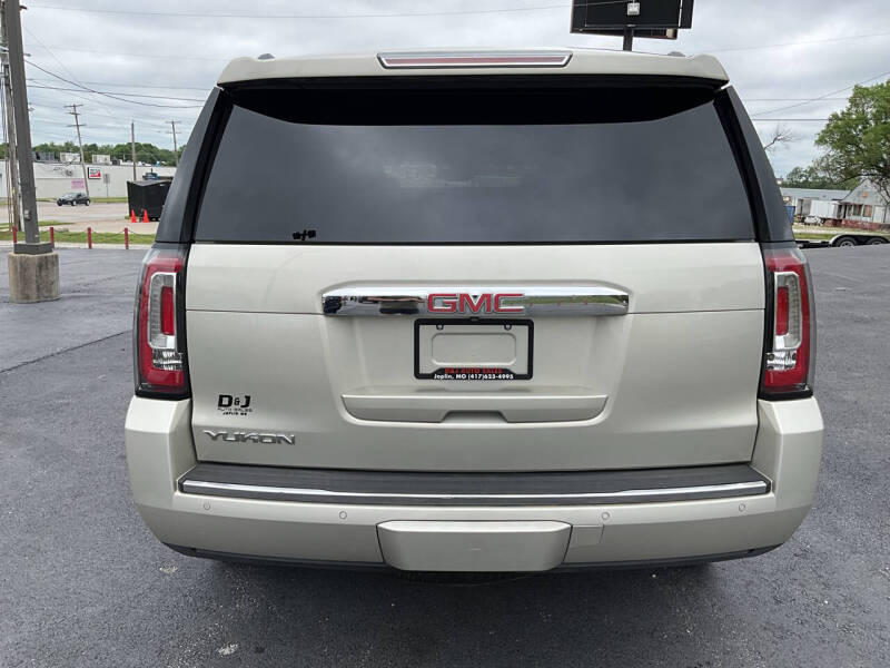 2015 GMC Yukon Denali