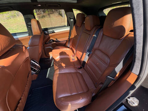 2016 Porsche Cayenne Turbo