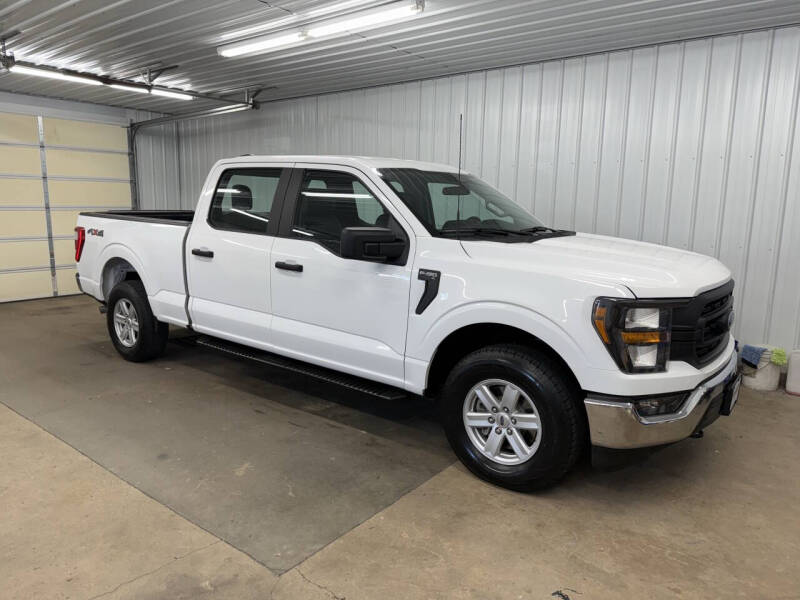 2023 Ford F-150 XL's photo