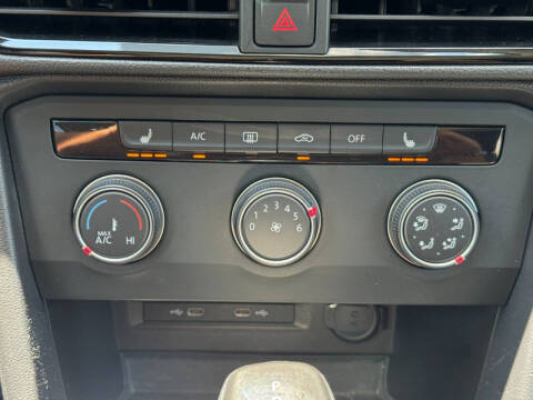 2022 Volkswagen Taos SE