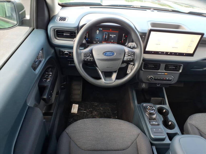 2025 Ford Maverick XL