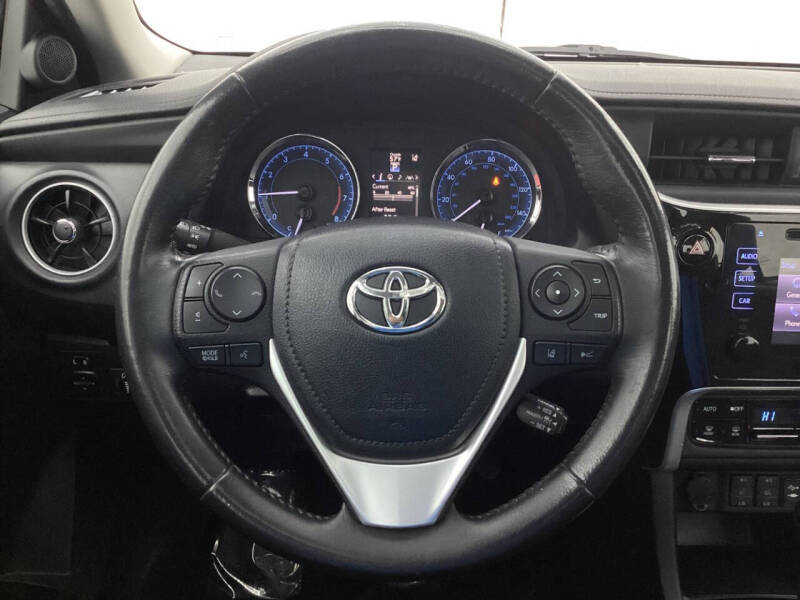 2019 Toyota Corolla XLE