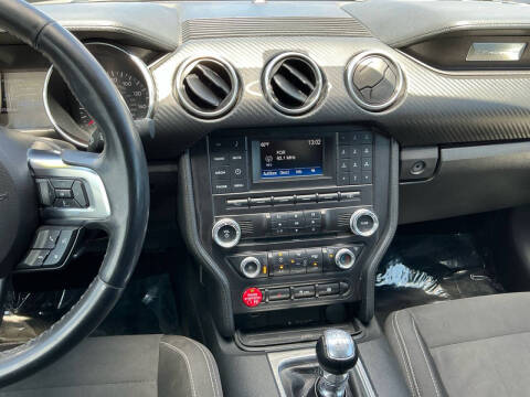 2018 Ford Mustang EcoBoost
