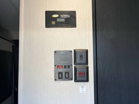 2023 Forest River WILDCAT M-282RKX