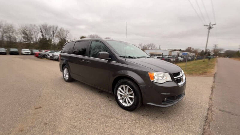 2020 Dodge Grand Caravan SXT photo 6