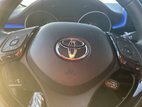 2020 Toyota C-HR XLE