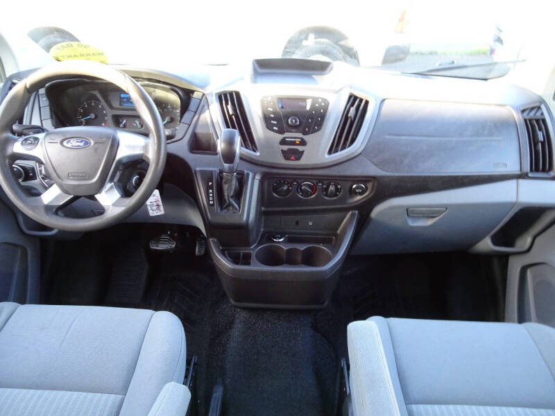 2015 Ford Transit Base photo 22