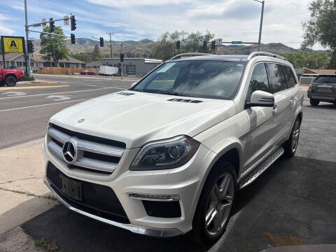 2015 Mercedes-Benz GL-Class GL 550 4MATIC