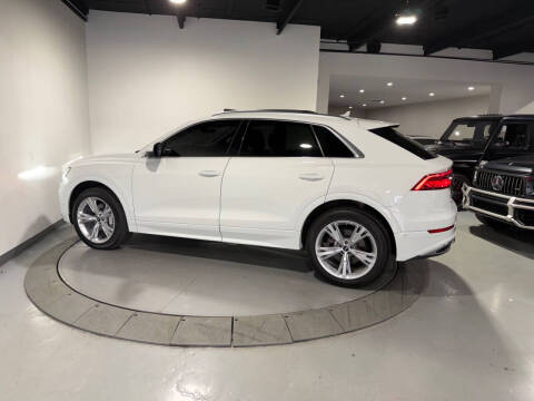 2022 Audi Q8 quattro Premium 55 TFSI