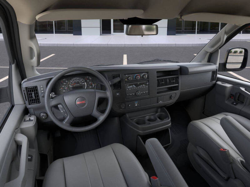 2026 GMC Savana 2500