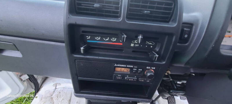 1998 Mitsubishi MINICAB DUMP PTO