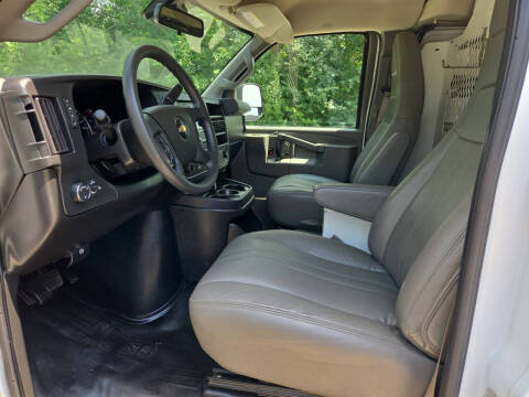 2020 Chevrolet Express 3500