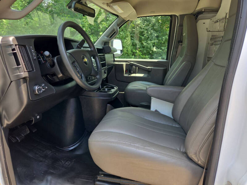 2020 Chevrolet Express 3500