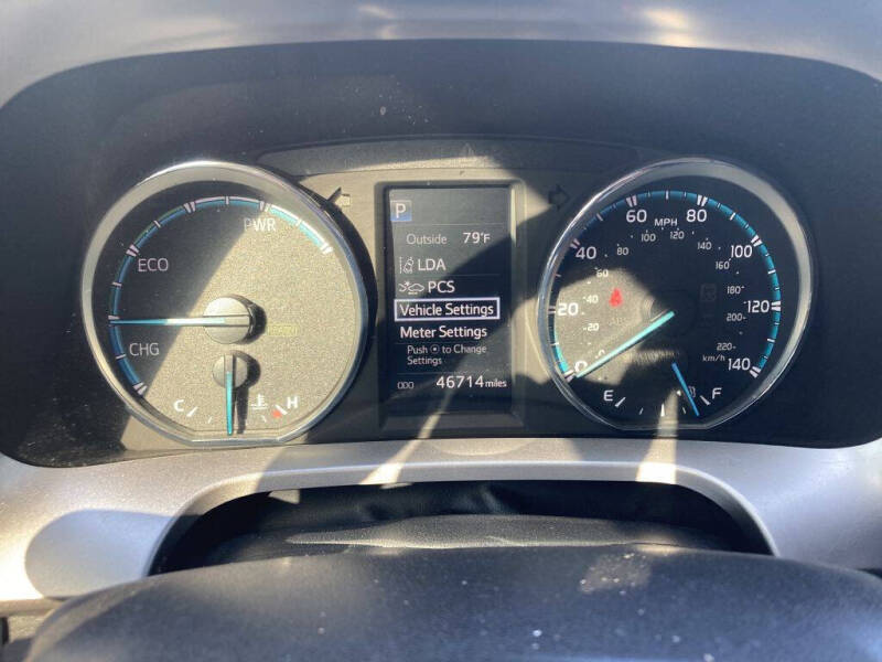 2017 Toyota RAV4 Hybrid LE Plus