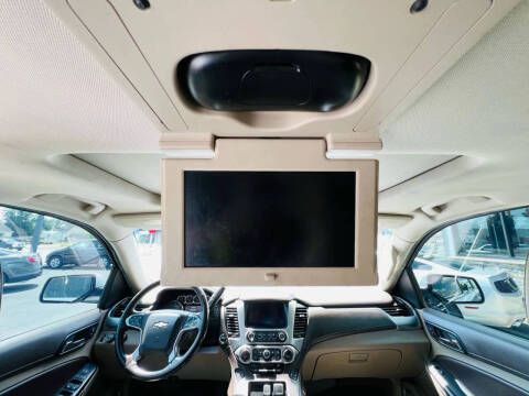 2018 Chevrolet Suburban LT