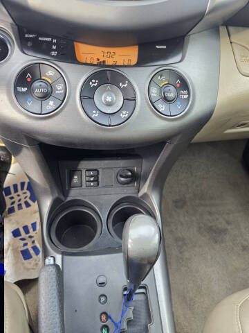 2011 Toyota RAV4 Limited