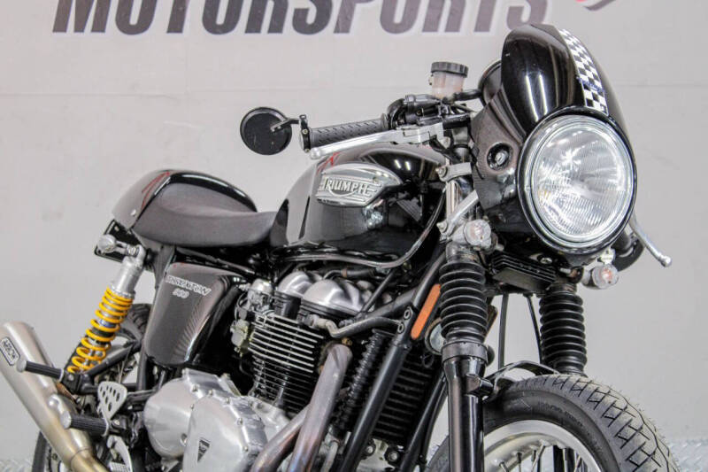 2005 Triumph Thruxton