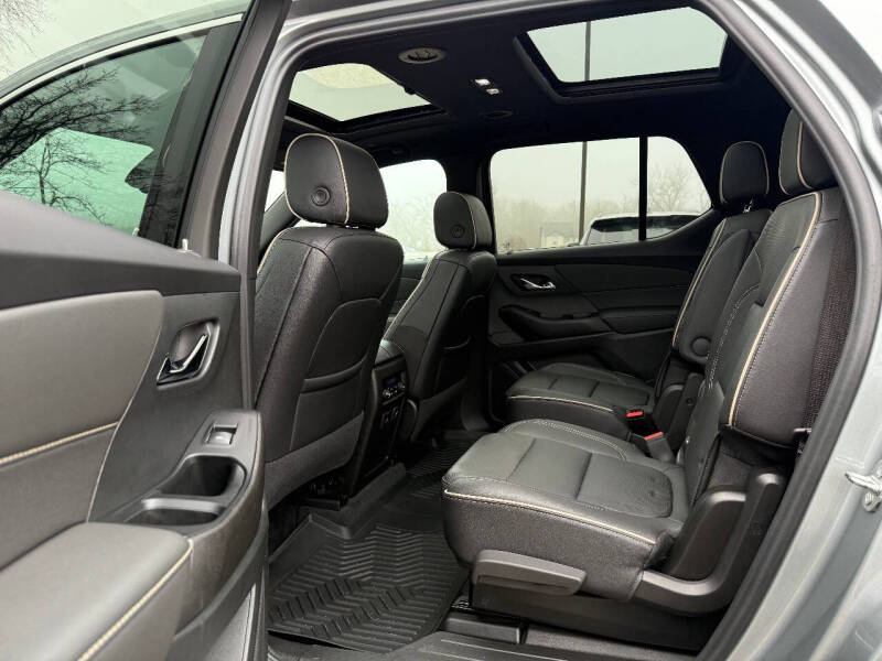 2023 Chevrolet Traverse Premier