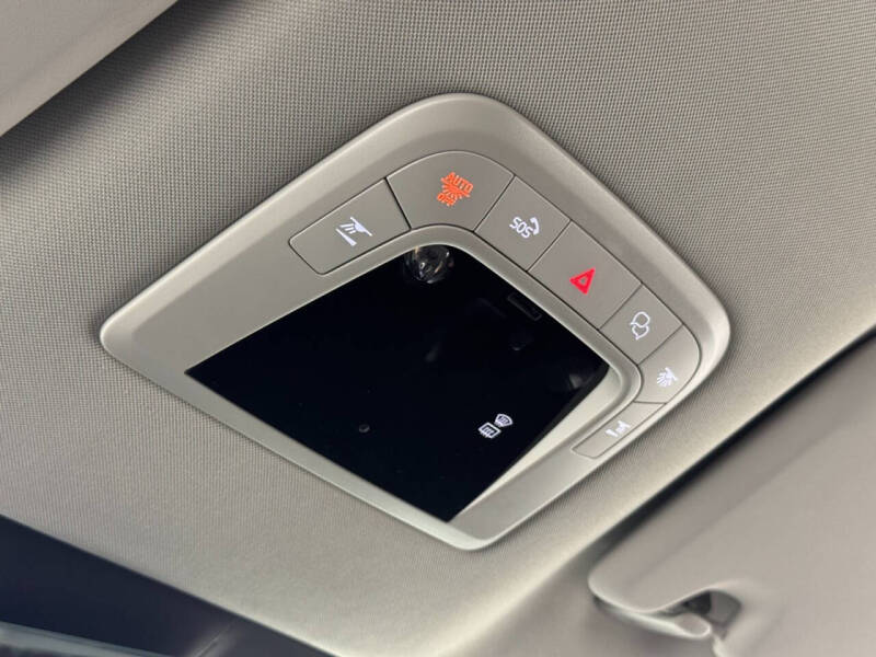 2025 Volvo EX90 Twin Plus 7P