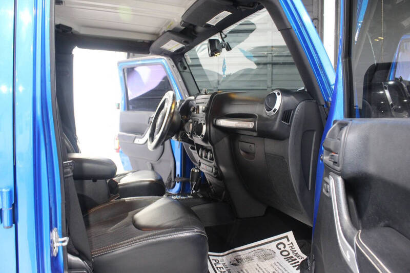 2014 Jeep Wrangler Unlimited Freedom Edition