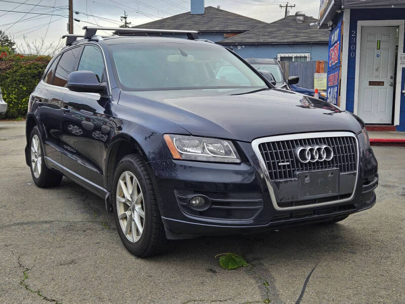 2011 Audi Q5 2.0T quattro Premium