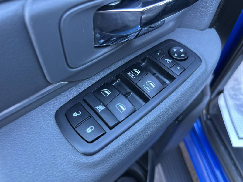 2019 RAM 1500 Classic SLT