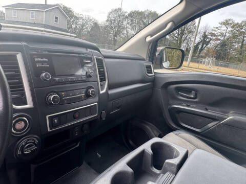 2017 Nissan Titan XD S