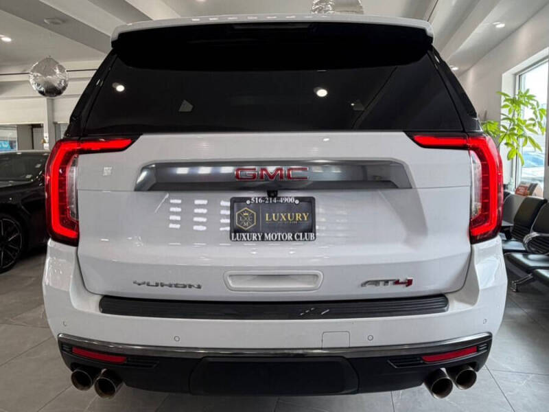 2024 GMC Yukon AT4
