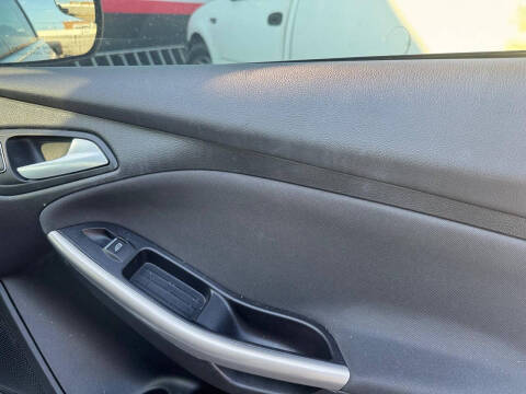 2015 Ford Focus Titanium