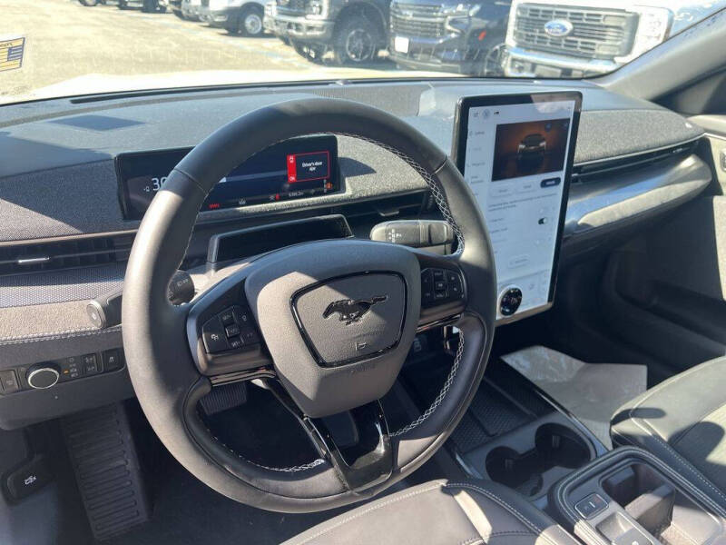 2025 Ford Mustang Mach-E GT