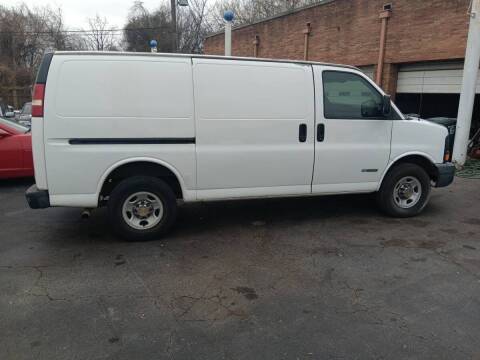 2003 Chevrolet Express for sale at Nice Auto Sales in Memphis TN