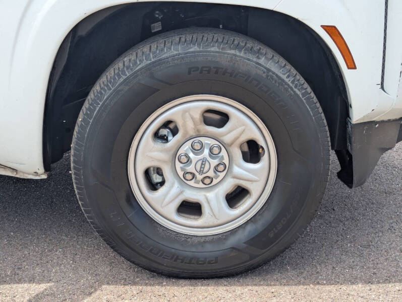 2022 Nissan Frontier S