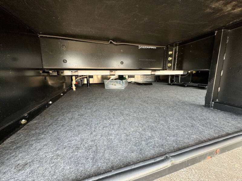 2013 Tiffin Allegro Breeze 32br Diesel, Sleeps 6