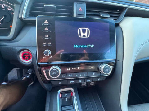 2022 Honda Insight Touring