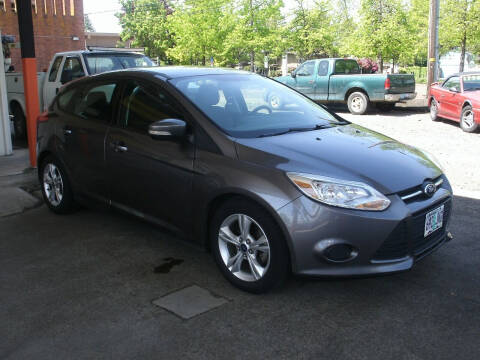 2014 Ford Focus for sale at D & M Auto Sales in Corvallis OR