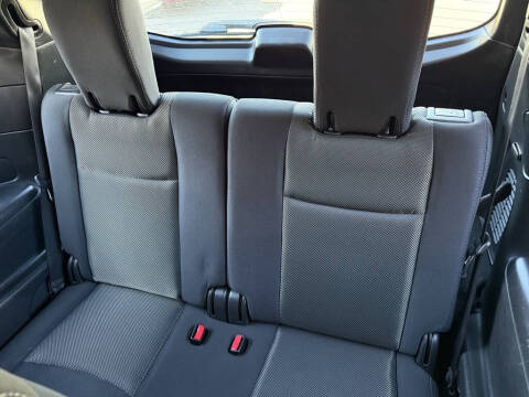 2017 Nissan Pathfinder SV