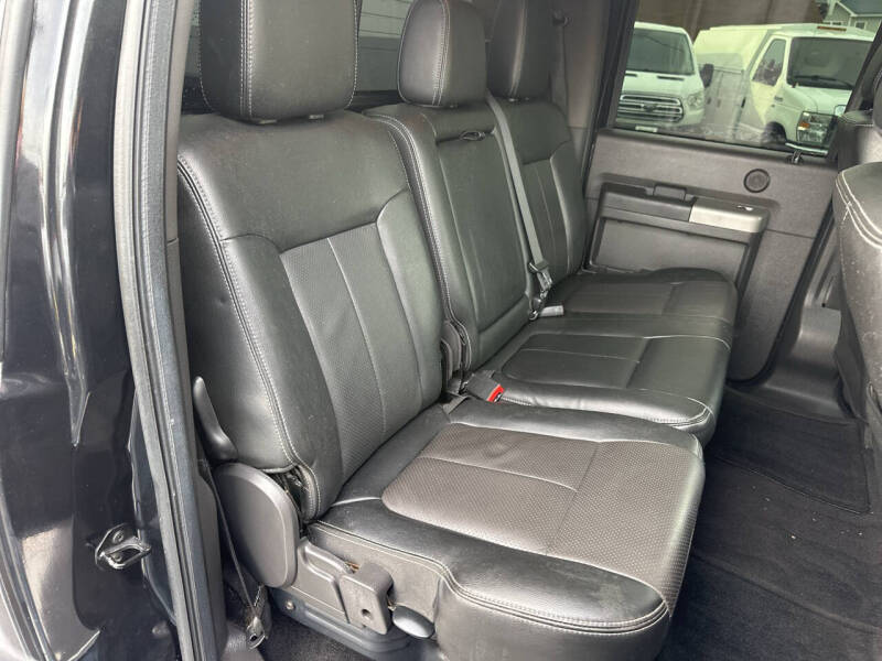 2014 Ford F-350 Super Duty Lariat