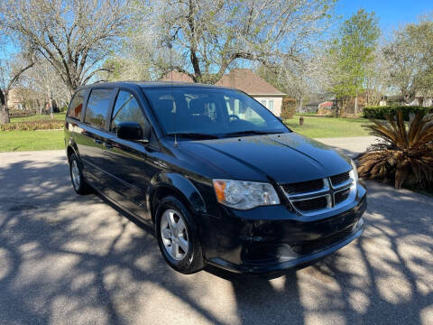 2013 Dodge Grand Caravan for sale at CARWIN in Katy TX